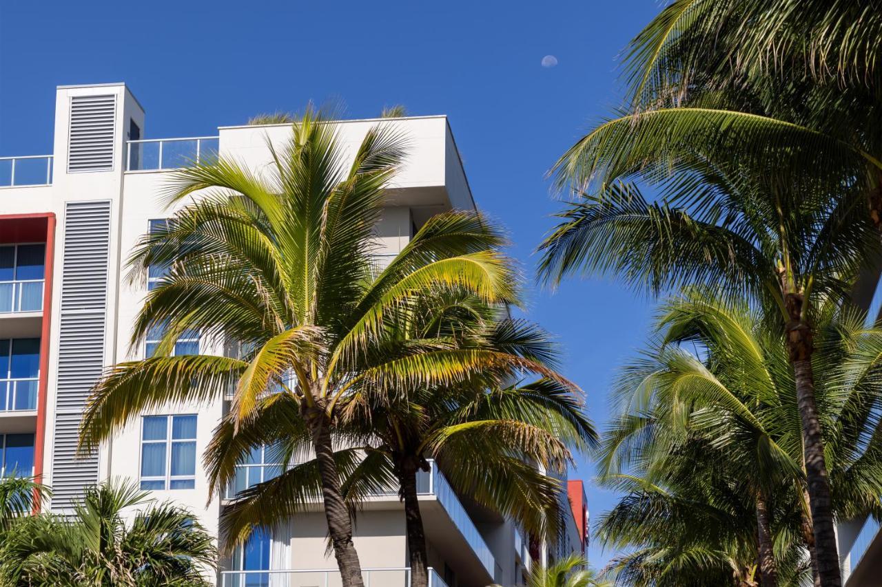 Costa Hollywood Beach Resort - An All Suite Hotel Bagian luar foto